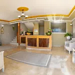 Veiganova 2*